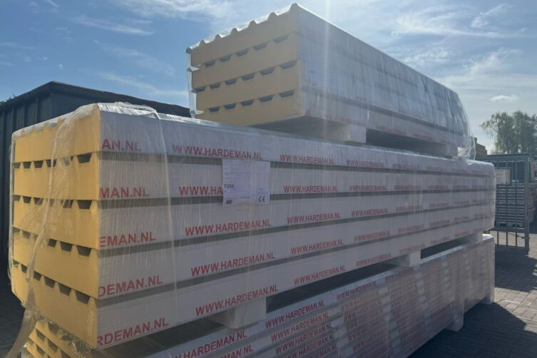 Hardeman dakpanelen 132mm