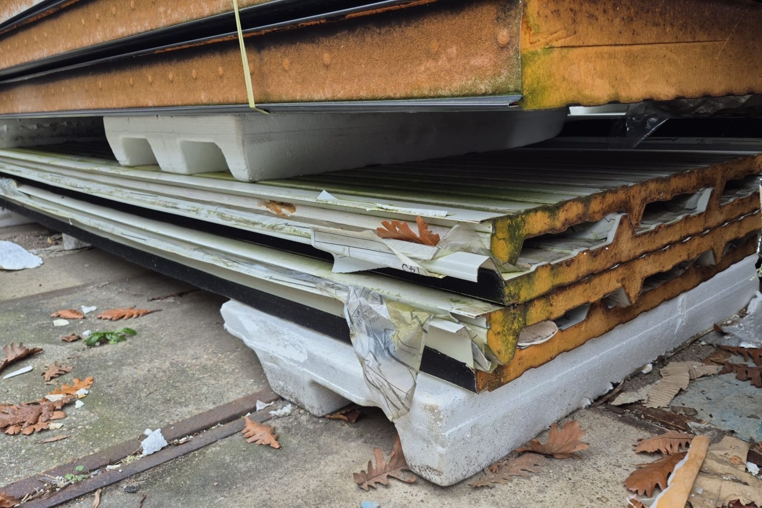 Pakket 30: Sandwich dakpanelen 30mm | Wit | 4 stuks 4000mm